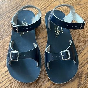 Salt Water Sandals size 13, navy